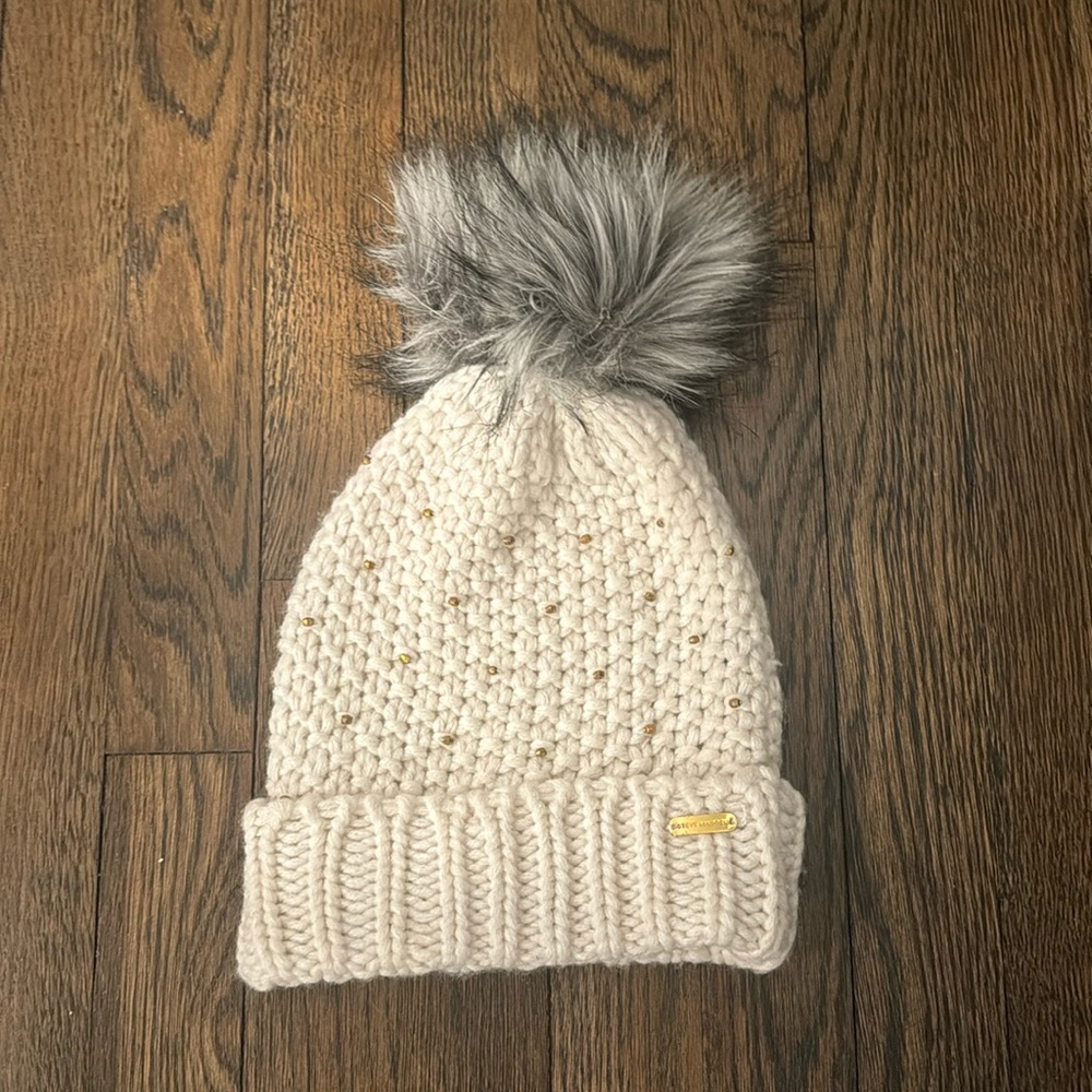 Steve Madden Winter Knit Hat